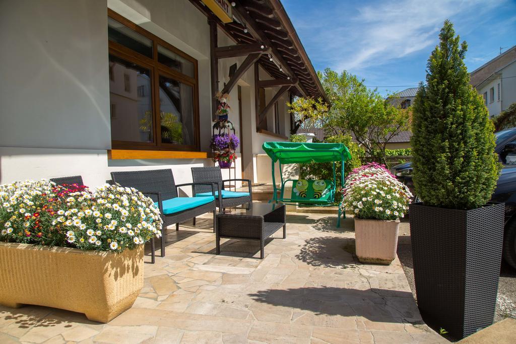 Hôtel Le Divona Divonne-les-Bains Exterior foto